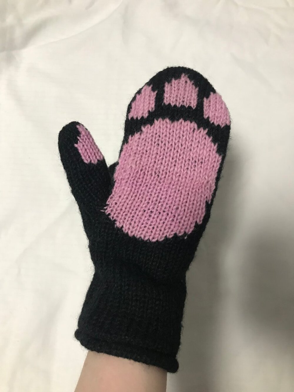 Y2K Emo Goth Emily the Strange Black & Pink Cat Paw Knit Mittens